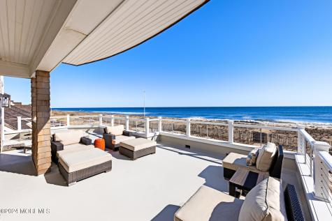 1437 Ocean Avenue Mantoloking NJ 08738