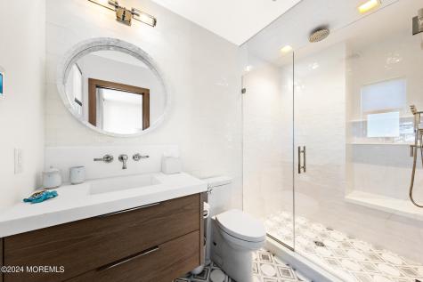 1437 Ocean Avenue Mantoloking NJ 08738
