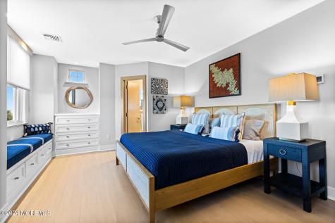1437 Ocean Avenue Mantoloking NJ 08738