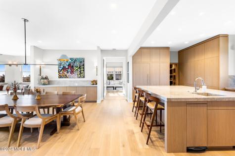 1437 Ocean Avenue Mantoloking NJ 08738