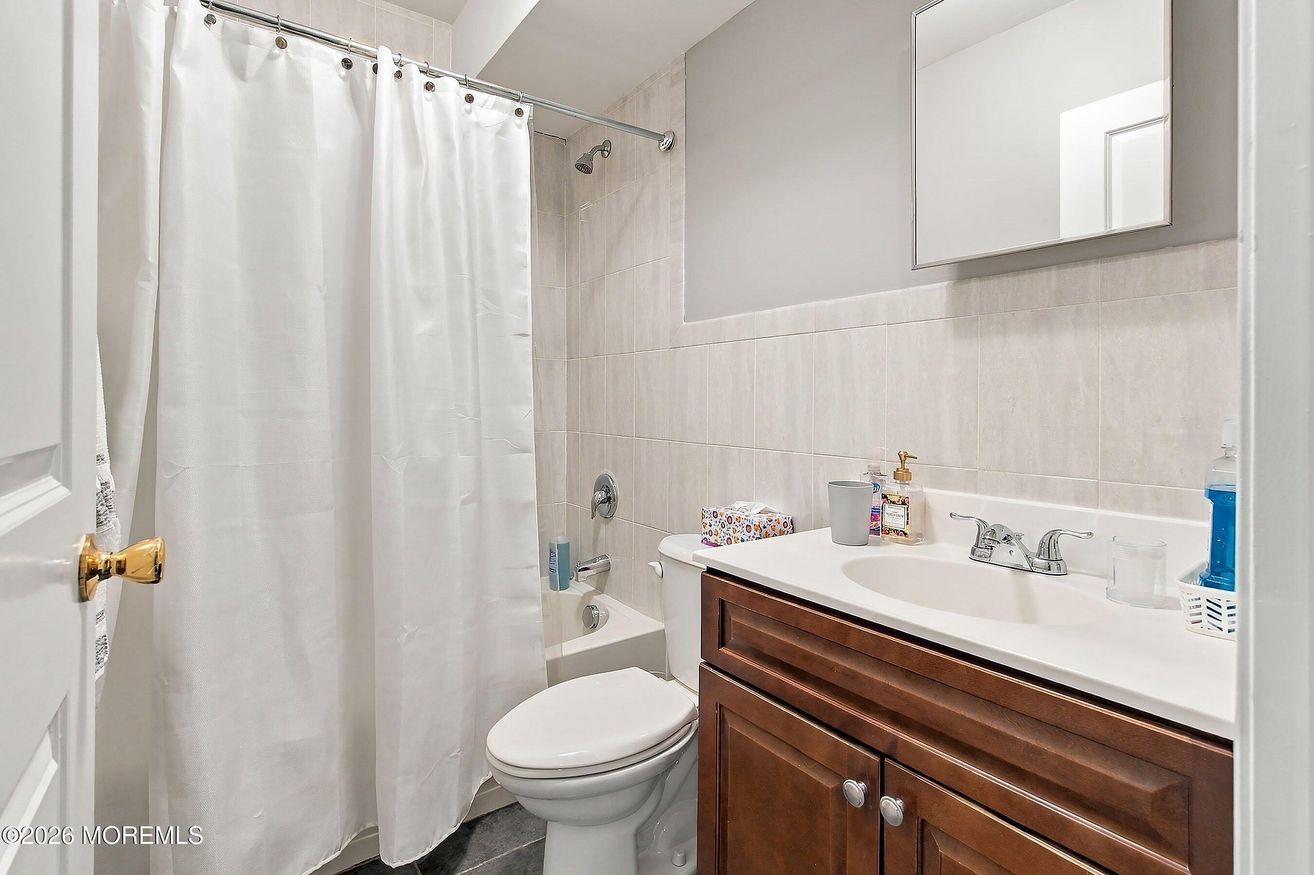 10 Rivka Lane Lakewood NJ 08701