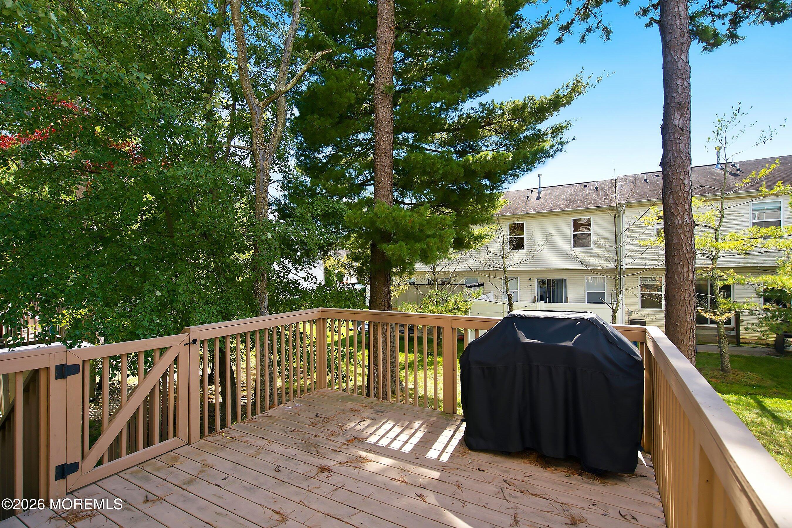 10 Rivka Lane Lakewood NJ 08701