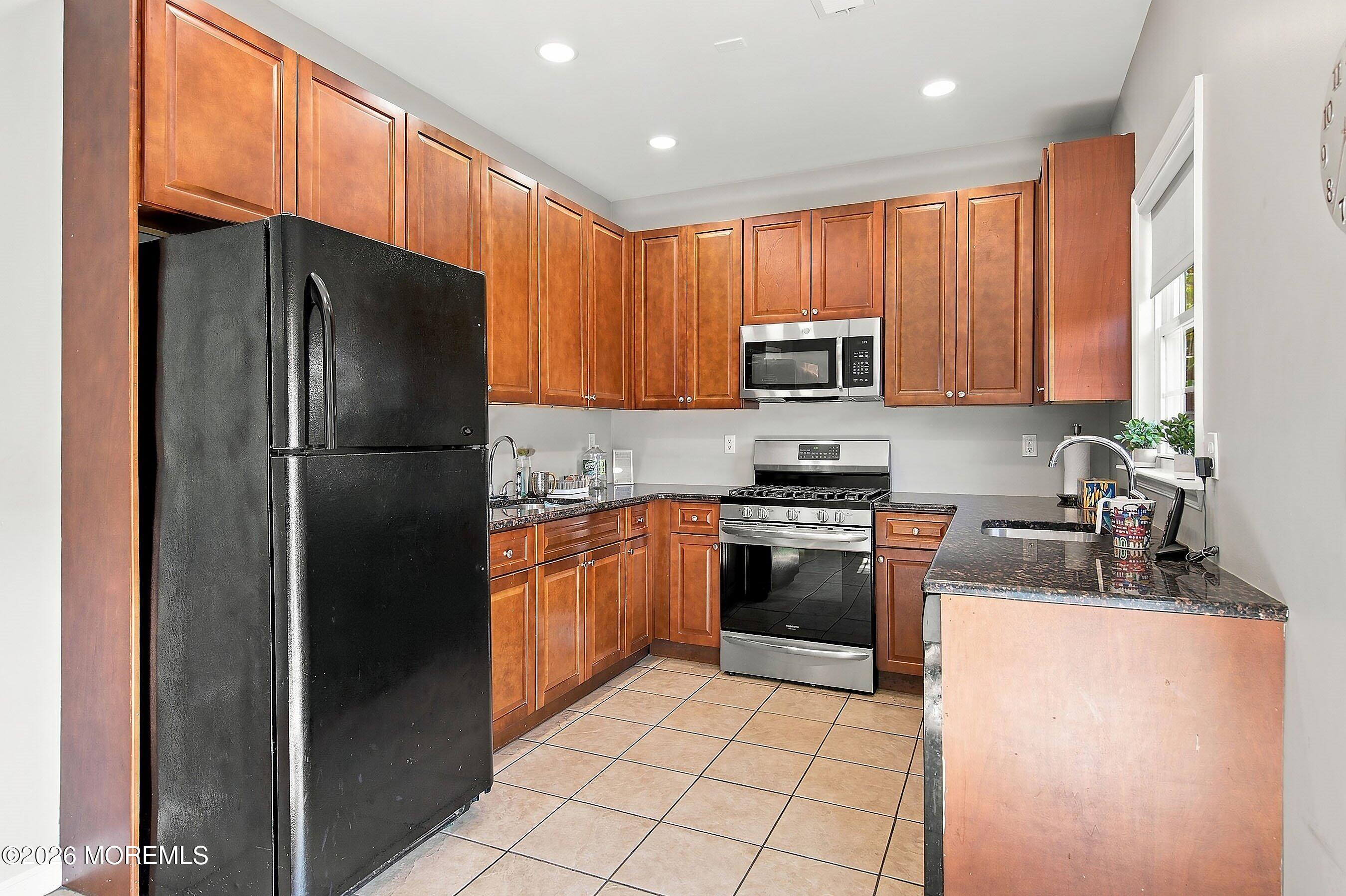 10 Rivka Lane Lakewood NJ 08701