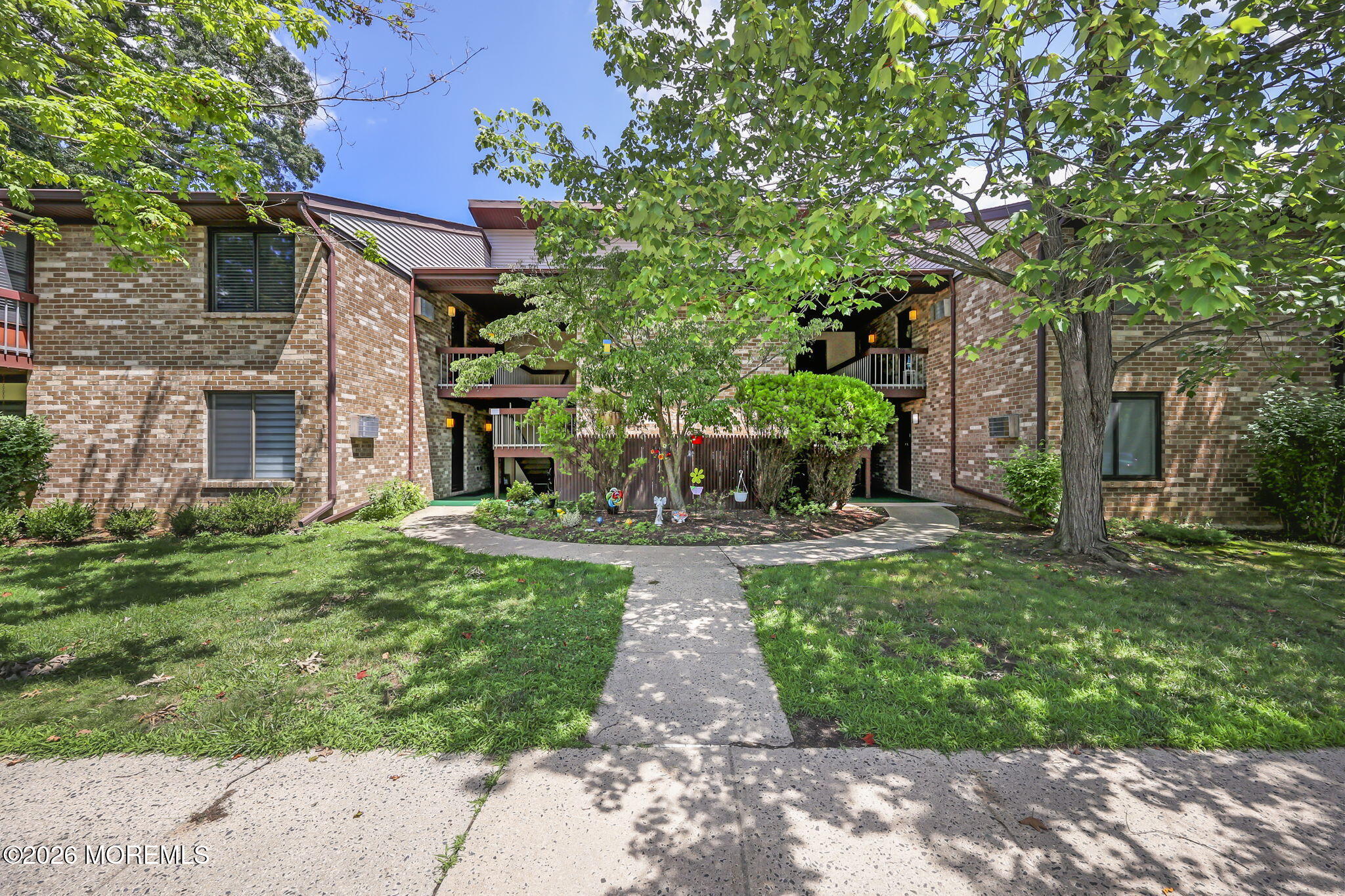 156 Cross Slope Court Manalapan NJ 07726