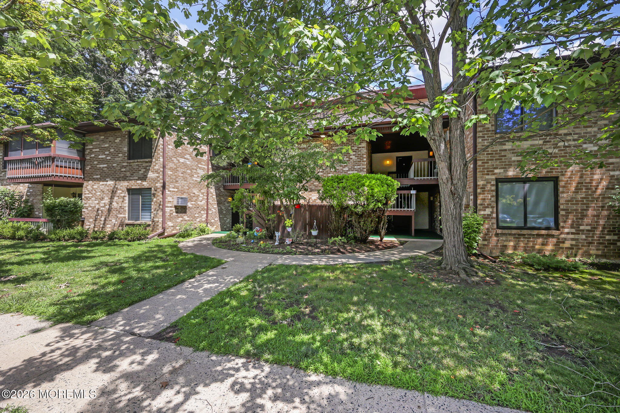 156 Cross Slope Court Manalapan NJ 07726