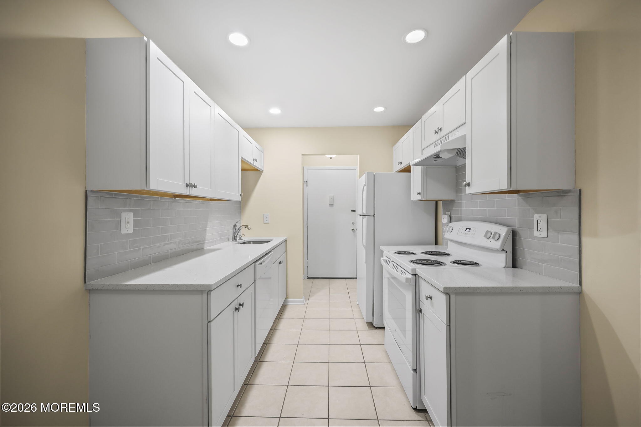 156 Cross Slope Court Manalapan NJ 07726