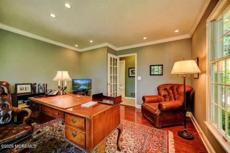 242 Williamsburg Drive Shrewsbury Boro NJ 07702