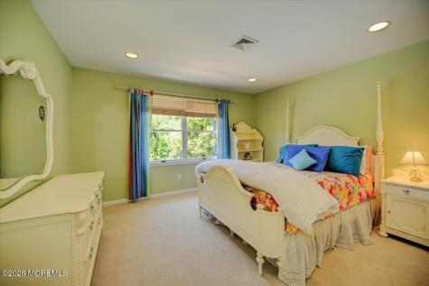242 Williamsburg Drive Shrewsbury Boro NJ 07702