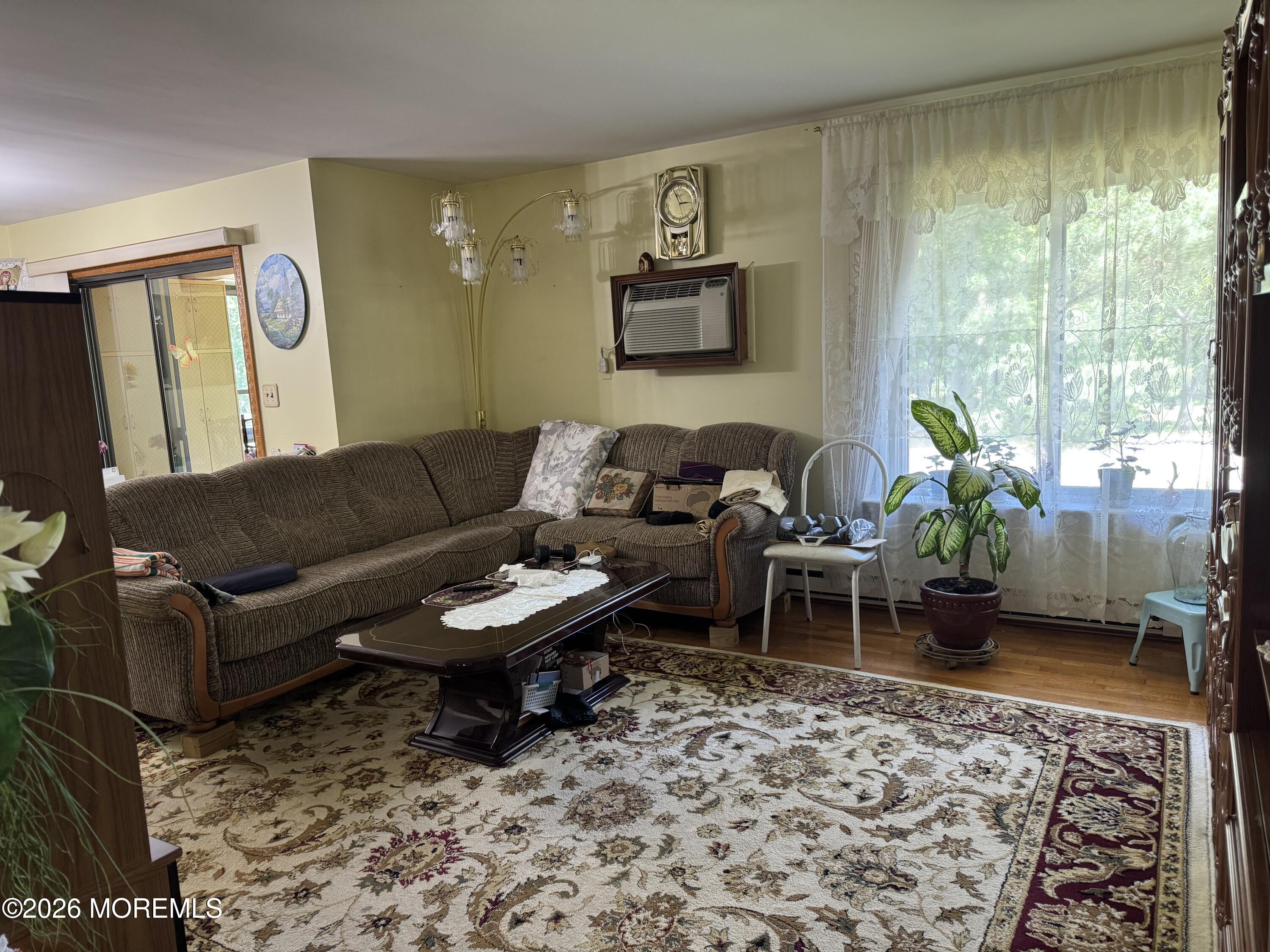 147 Amberly Drive Manalapan NJ 07726