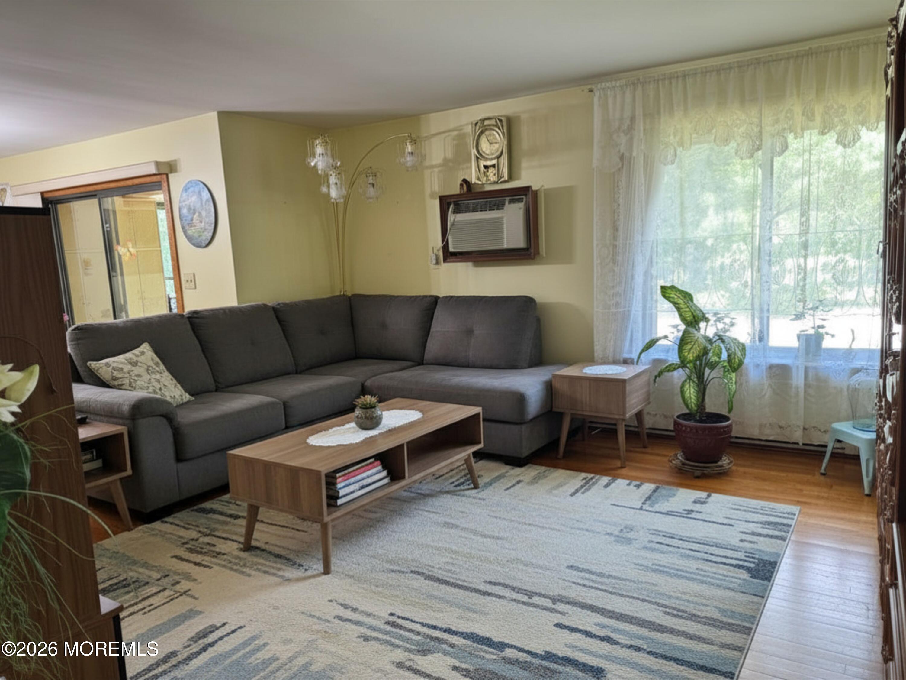 147 Amberly Drive Manalapan NJ 07726