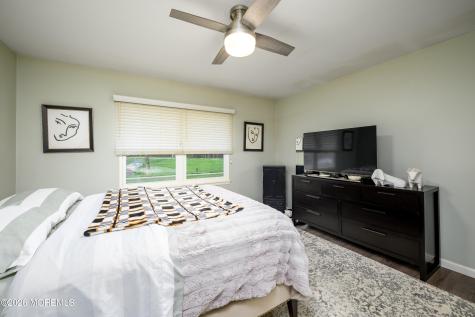 343B Canterbury Court Lakewood NJ 08701