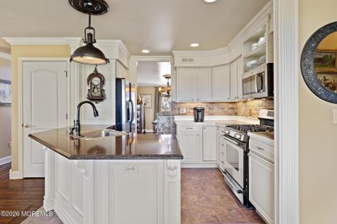 5 Jon Drive Barnegat NJ 08005