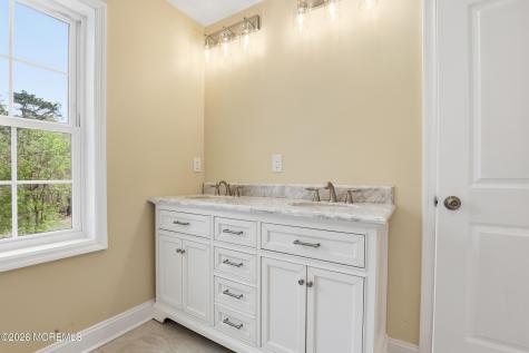 13 Laketree Court Manchester NJ 08759