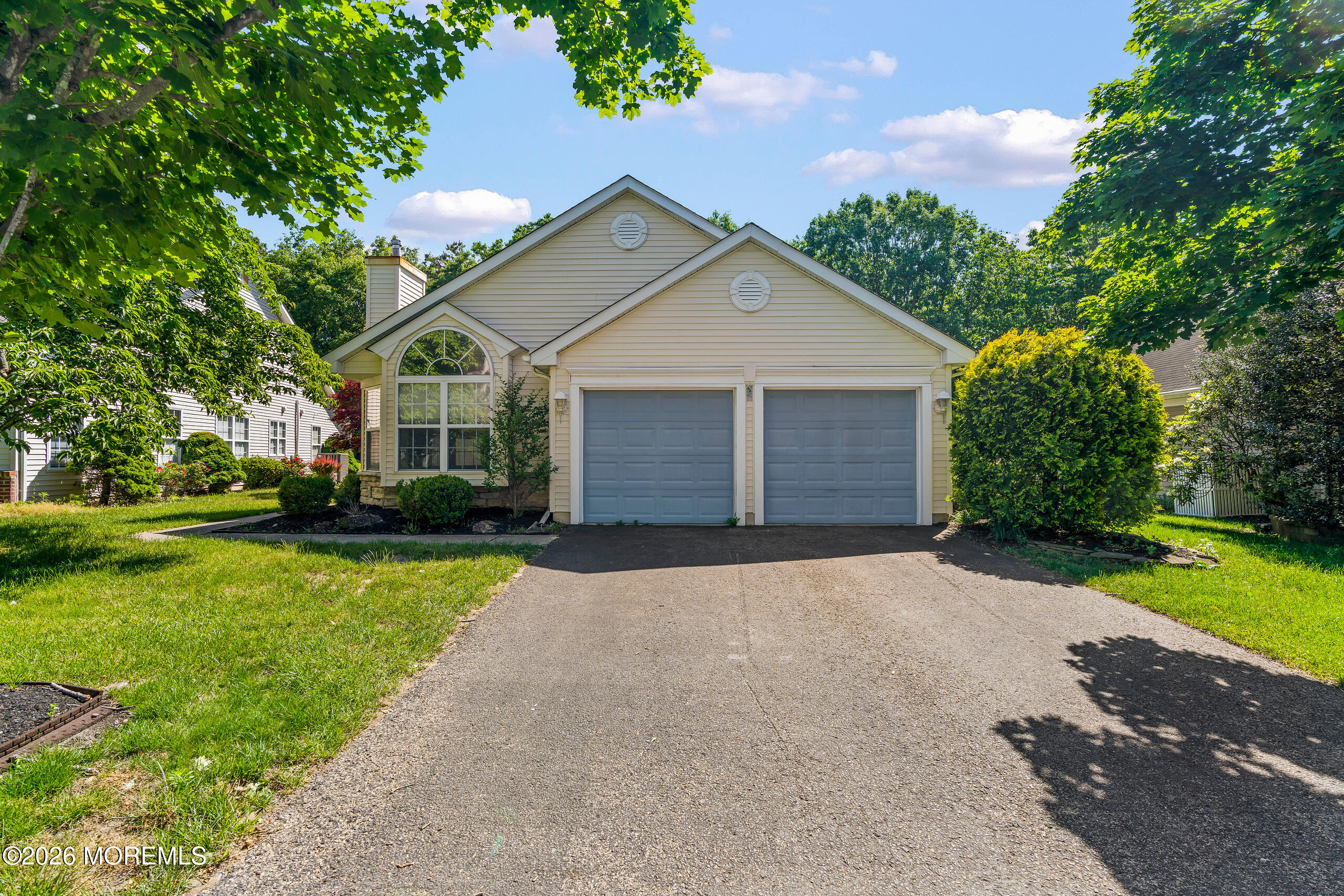 53 Skyline Drive Lakewood NJ 08701