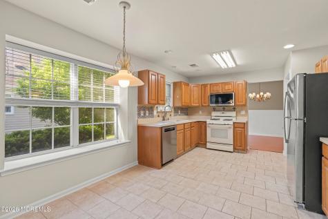 53 Skyline Drive Lakewood NJ 08701