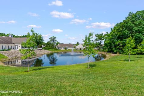 53 Skyline Drive Lakewood NJ 08701