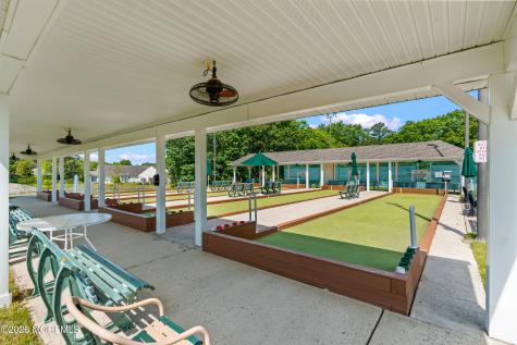 53 Skyline Drive Lakewood NJ 08701