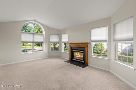 53 Skyline Drive Lakewood NJ 08701