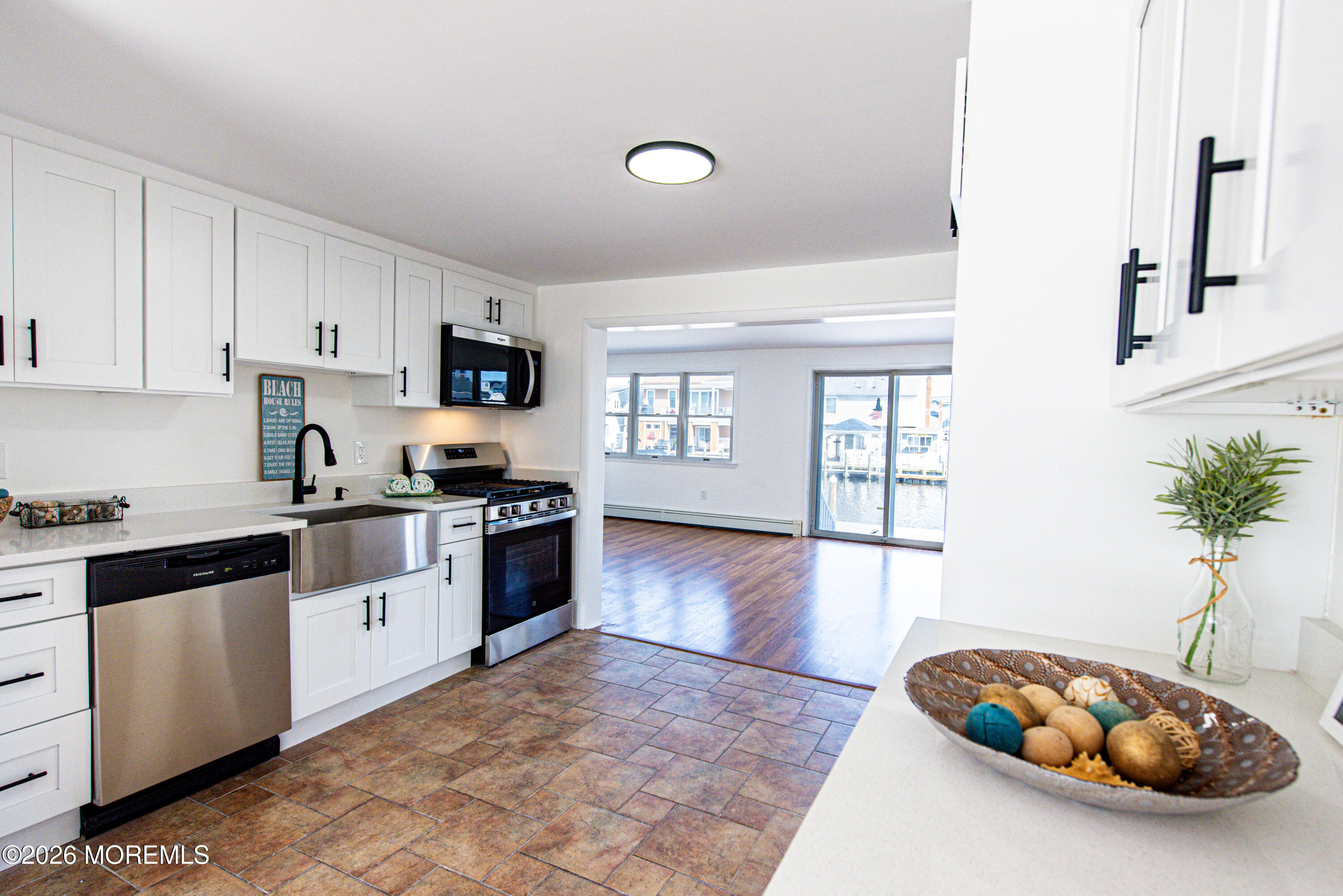34 Frank Drive Manahawkin NJ 08050