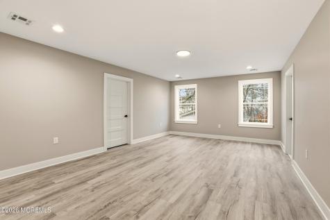 841 2nd Avenue Toms River NJ 08757