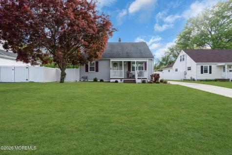 41 Charles Bossert Drive Bordentown NJ 08505