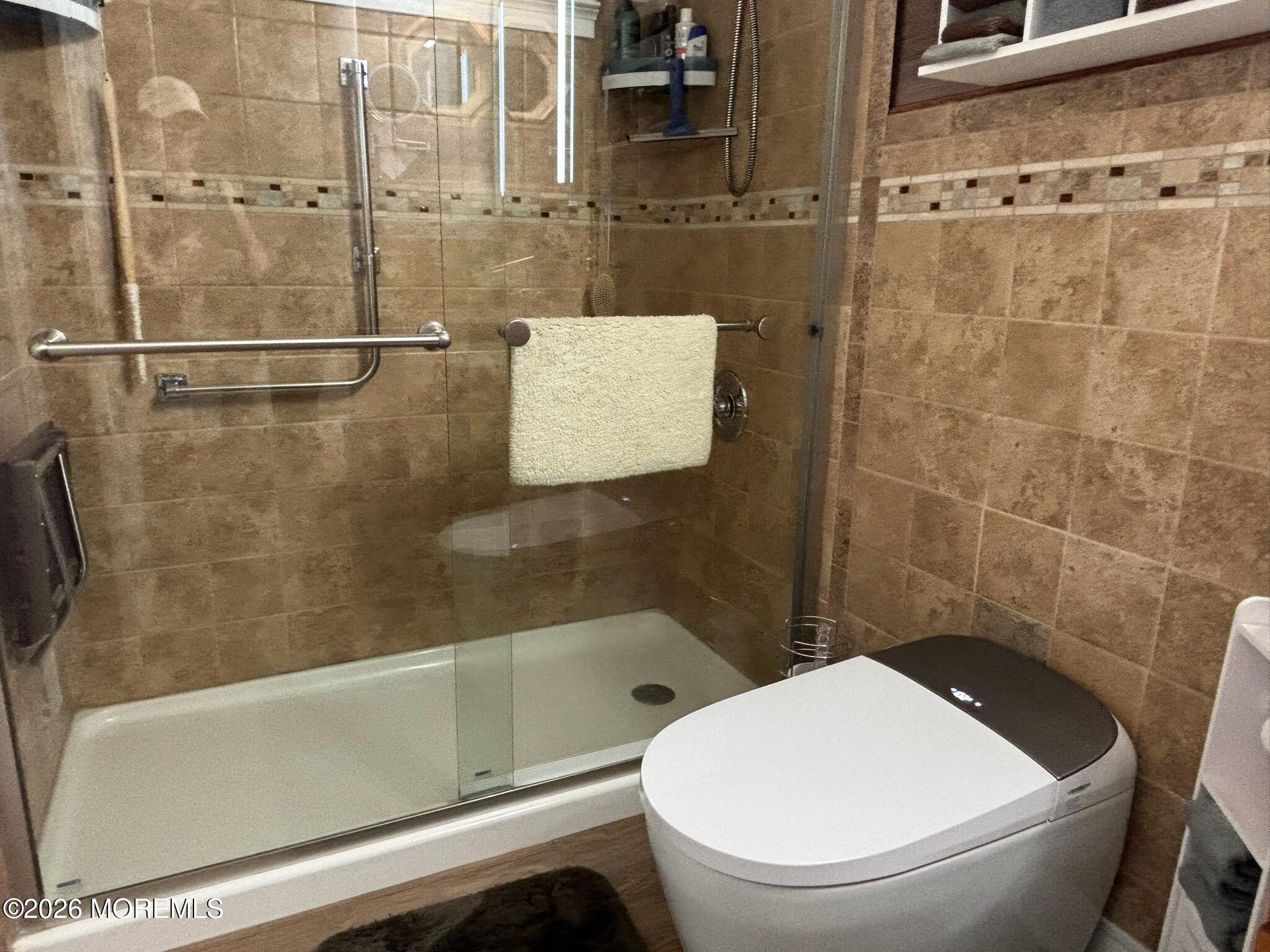 106 Falmouth Avenue Whiting NJ 08759