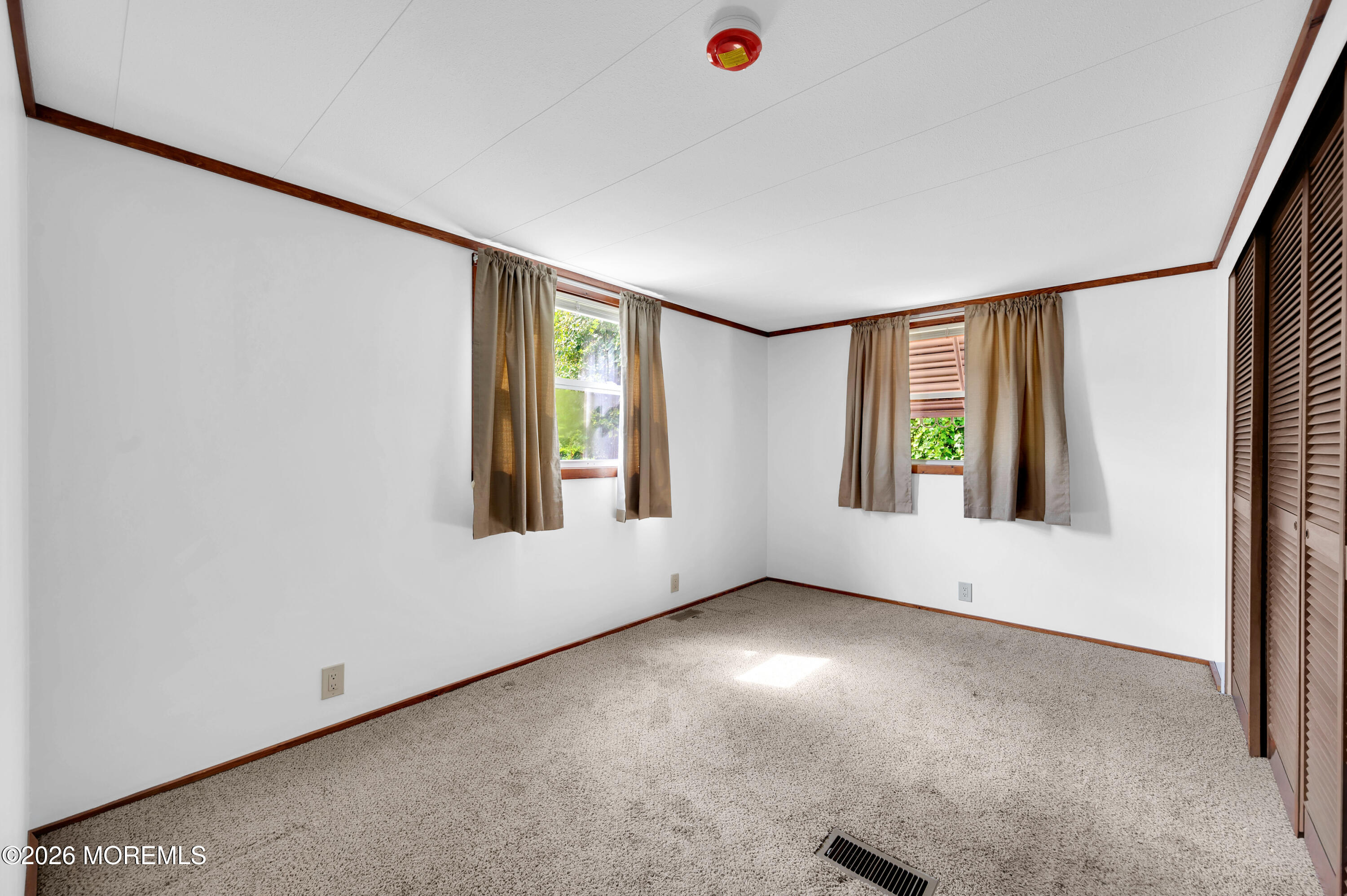 215 E Bay Avenue Manahawkin NJ 08050
