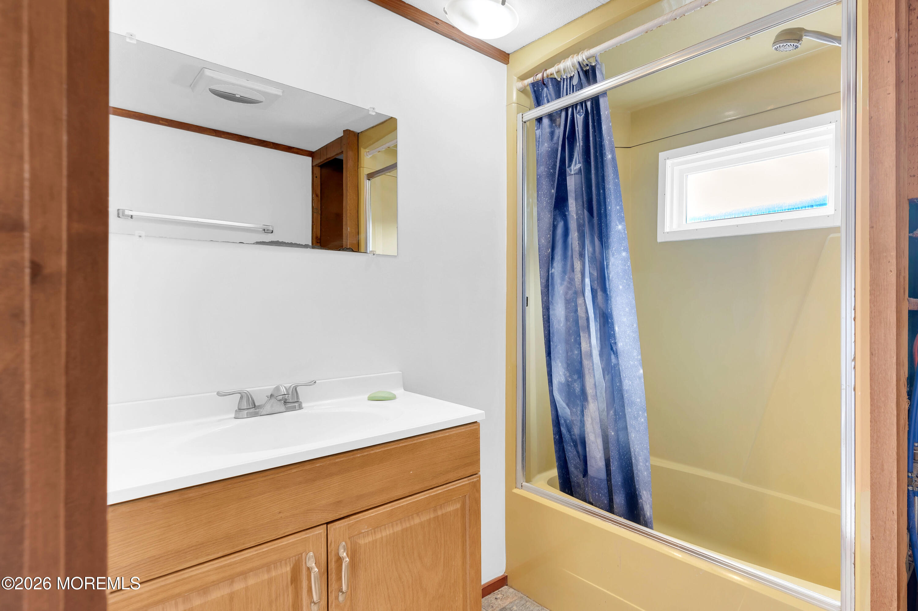 215 E Bay Avenue Manahawkin NJ 08050