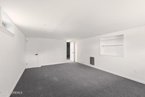 1041 Mulberry Place Toms River NJ 08753
