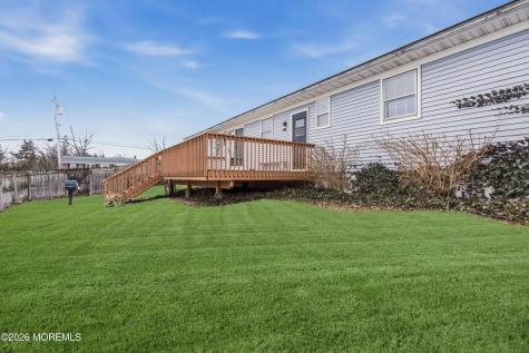 1041 Mulberry Place Toms River NJ 08753