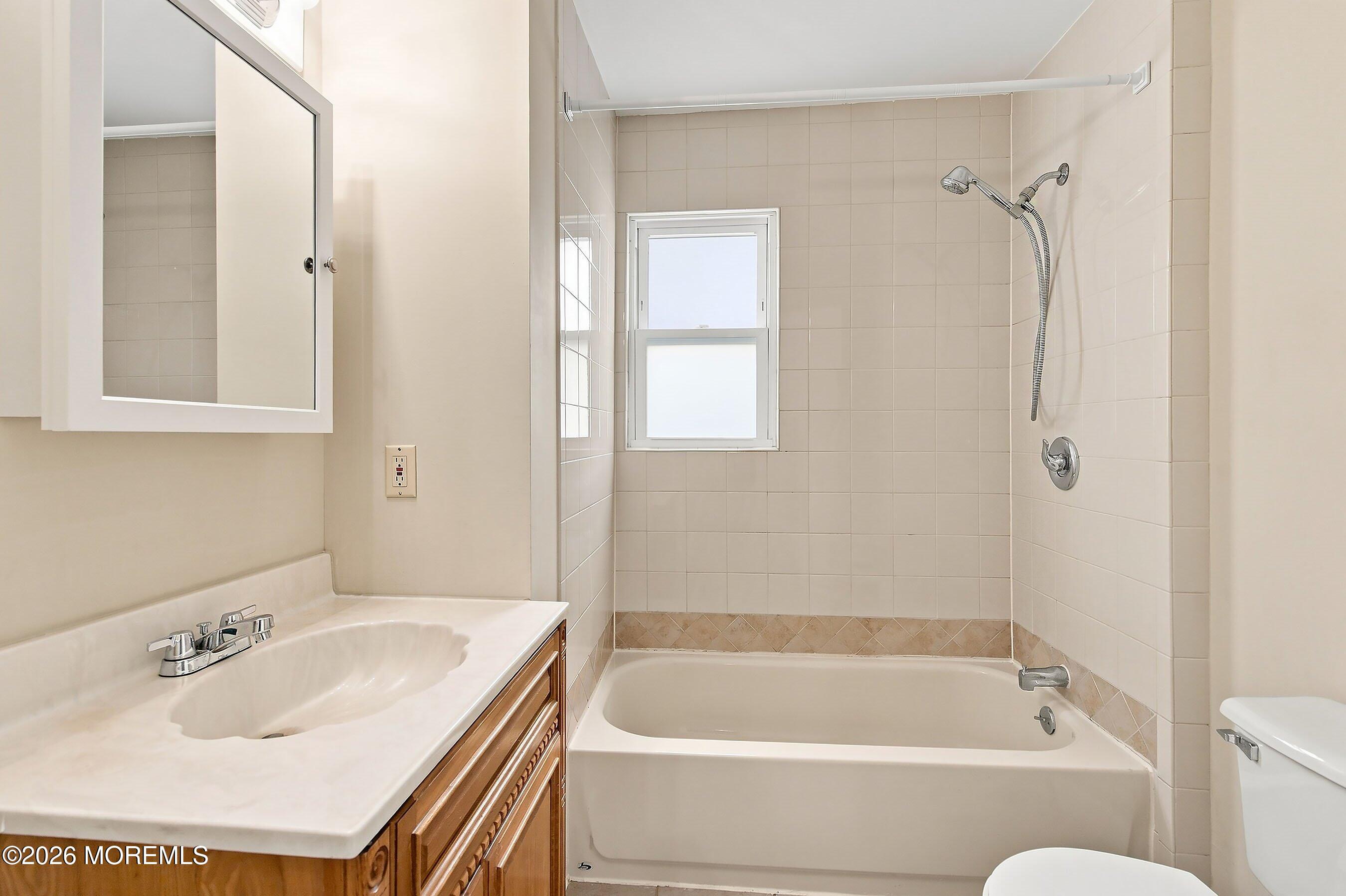 13 Charles Street Matawan NJ 07747