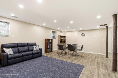 13 Independence Court Lakewood NJ 08701