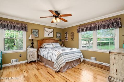 2 Horseshoe Drive Millstone NJ 08535