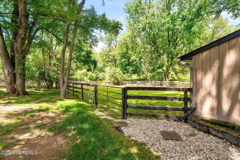 2 Horseshoe Drive Millstone NJ 08535
