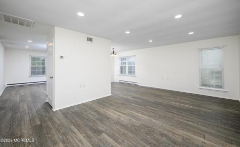 15 Normanton Avenue Manchester NJ 08759