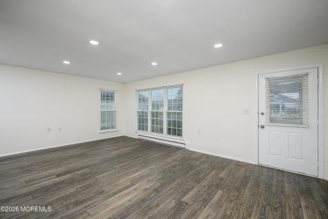 15 Normanton Avenue Manchester NJ 08759