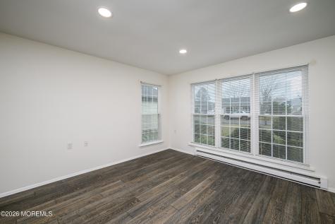 15 Normanton Avenue Manchester NJ 08759