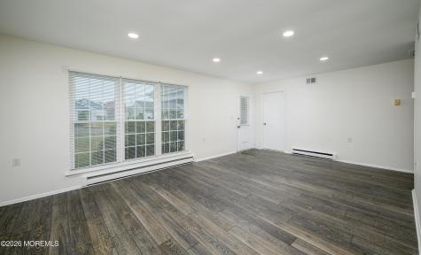 15 Normanton Avenue Manchester NJ 08759