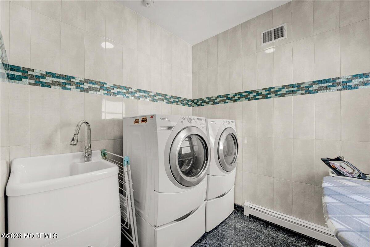 5 Cherry Point Court Morganville NJ 07751