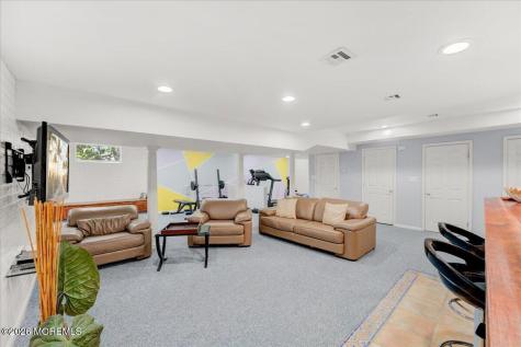 5 Cherry Point Court Morganville NJ 07751