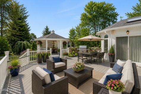 5 Cherry Point Court Morganville NJ 07751