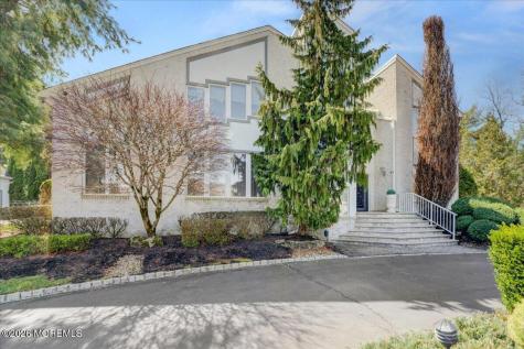 5 Cherry Point Court Morganville NJ 07751