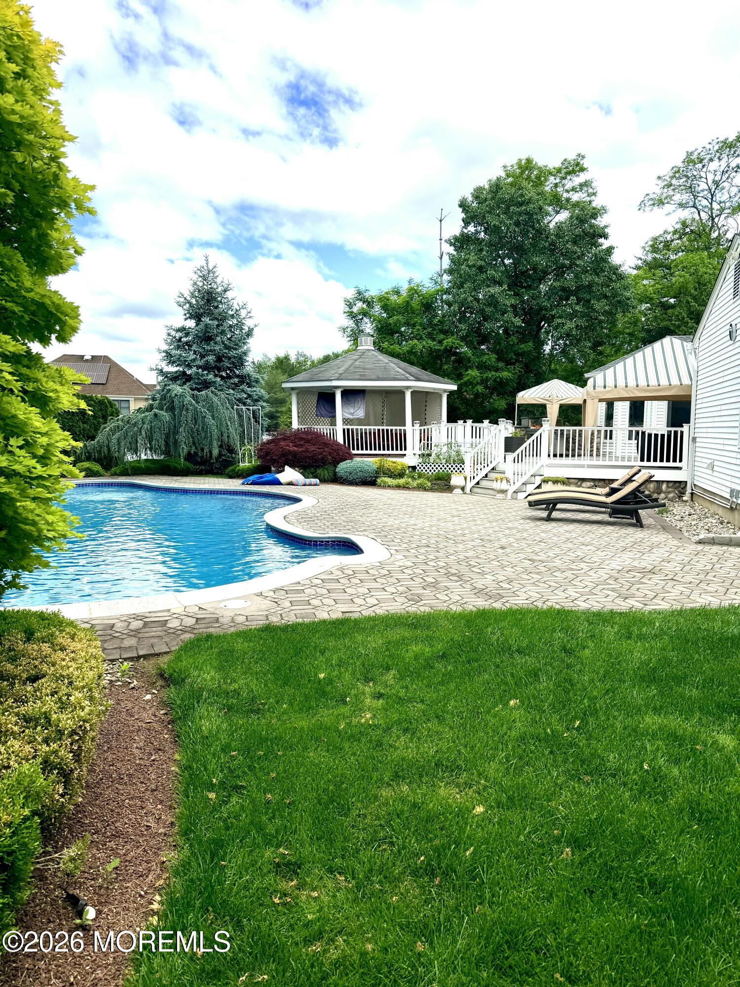 5 Cherry Point Court Morganville NJ 07751