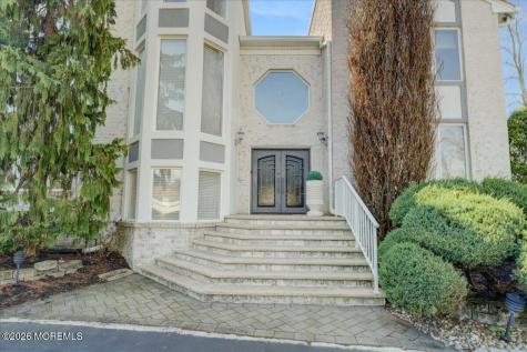 5 Cherry Point Court Morganville NJ 07751