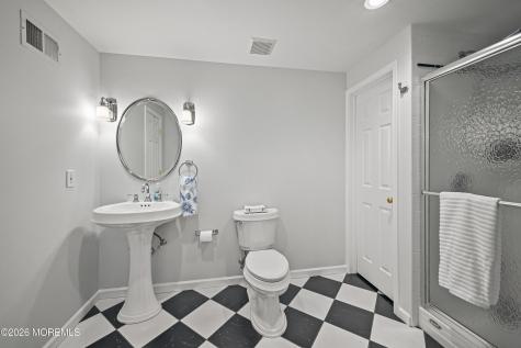 2352 Macintosh Drive Manasquan NJ 08736