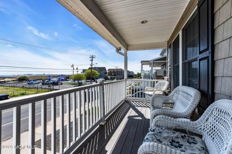 704 Front Street Union Beach NJ 07735