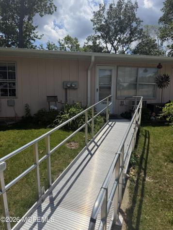 103C Edinburgh Lane Lakewood NJ 08701