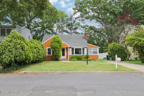 43 Pinewood Drive Neptune Township NJ 07753