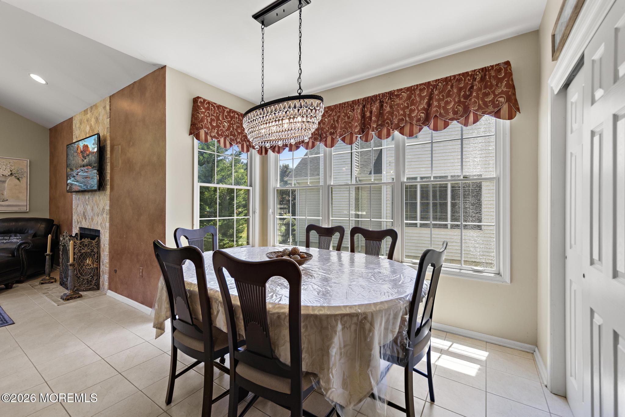 87 E Parsonage Way Manalapan NJ 07726