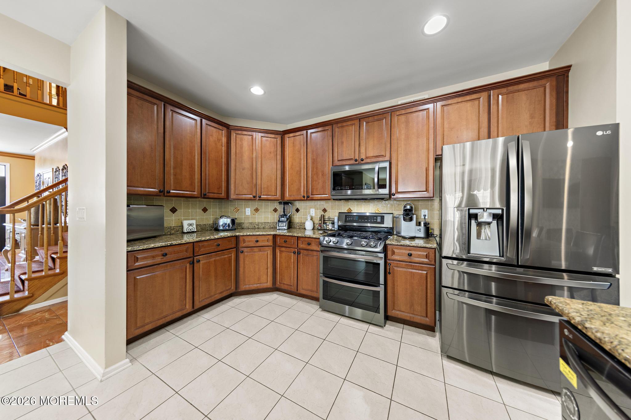 87 E Parsonage Way Manalapan NJ 07726